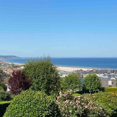 Appartement Avec Terrasse Vue Mer Trouville Sur Mer Exterior foto